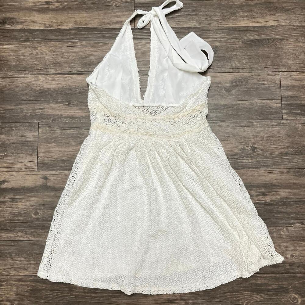 Free People So Sweetly White Crochet Halter Mini Dress Cotton Lace 10 Romantic - Picture 6 of 7